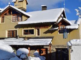 Periko´s Youth Hostel, hôtel à San Carlos de Bariloche