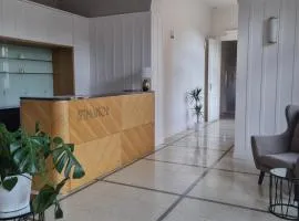 MANOR Boutique Hotel
