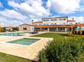 VELANERA Hotel & Restaurant, hotel in Medulin