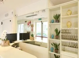 Hotel Miriam