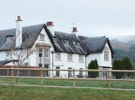 Hotel fotografie: The Lovat, Loch Ness