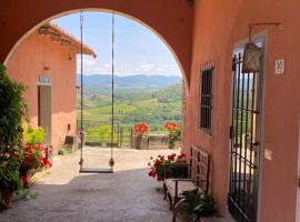 Hotel fotoğraf: Winery Houses in Chianti