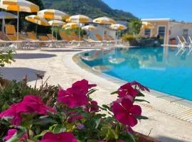 Hotel Parco Delle Agavi, hotel u gradu Ischia