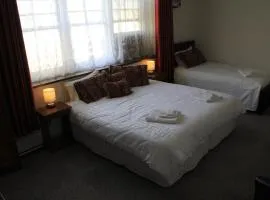 The Woomelang Hotel