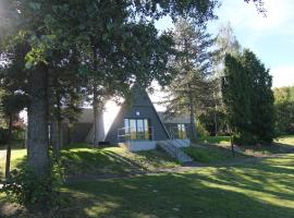 Trdlovy Apartmány a Chata Tatranec v areálu Jaškovské krčmy, hotell sihtkohas Horní Těrlicko