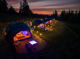 Peak Glamp & Jacuzzi, hotel in Zakopane
