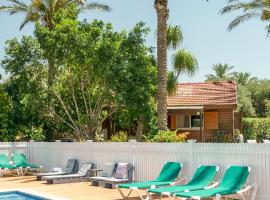 Naomi's place הבית של נעמי, hotel din Moşav Ramot