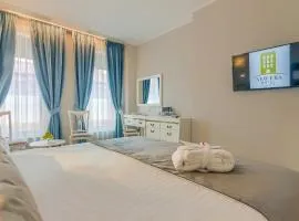 New Era Hotel Old Town Bucharest- parking with fee nearby - NOT at the hotel !