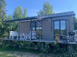 DORA Łupawsko, hotel in Łupawsko