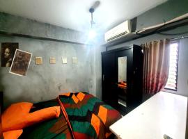 होटल की एक तस्वीर: Cibubur Village Apartment by Sang Living