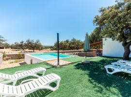 ホテル写真: Casa Rural Quejigo con piscina operativa