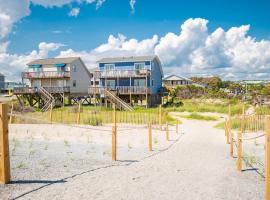 Fotos de Hotel: Mead Us At The Beach by Oak Island Accommodations