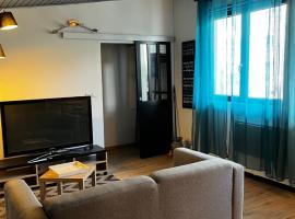 Fotos de Hotel: Appartement dans quartier résidentiel