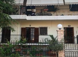 A picture of the hotel: Apartment with Garden