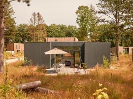 Hotel Photo: Zeegser Duinen Suitelodges