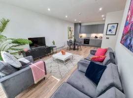 Hotel Photo: Luxury City Centre Townhouse with Parking