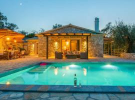 酒店照片: Aristea Villa by Paxos Retreats