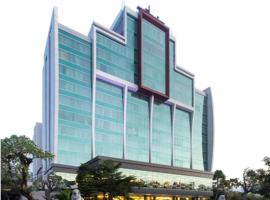 Claro Hotel Kendari，肯達利的飯店