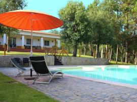 Zdjęcie hotelu: Luxurious Villa in Caldas da Rainha with Swimming Pool
