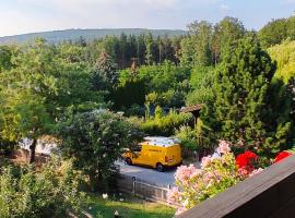 A picture of the hotel: Ferienwohnung Sonnenhang Würnitz