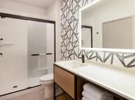 Atwell Suites - DENVER AIRPORT TOWER ROAD by IHG