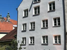 Hotel kuvat: Ferienwohnung Lechraum in Landsberg am Lech