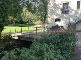 Hotel fotoğraf: Chambre d'hôte Moulin du Breuil.