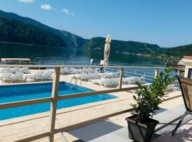 Onyx, ξενοδοχείο σε Eşelniţa