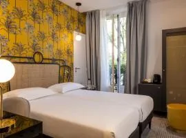 Hotel De Suez