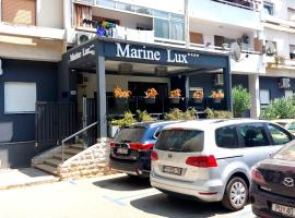 Фотография гостиницы: Marine Lux apartments