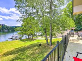 Hotel fotografie: Waterfront Piney Flats Home with Private Dock!