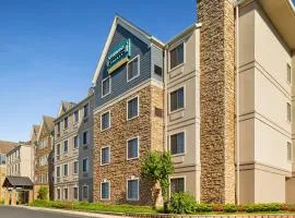 Staybridge Suites Allentown Airport Lehigh Valley, an IHG Hotel, hotelli kohteessa Allentown