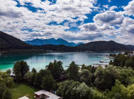 Merlrose Apartments、ザンクト・カンツィアン・アム・クロッパイナー・ゼーのホテル