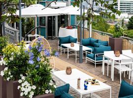 Pullman Paris La Défense โรงแรมในกูร์เบอวัวร์