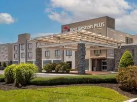 Best Western Plus Bowling Green، فندق في بولينغ غرين