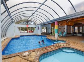 Anchor Belle Holiday Park, hotel in Cowes