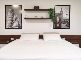 A picture of the hotel: Lindos Studios Centro/Wifi/Garagem