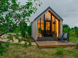 Hotel fotografie: Unique Tiny House at Saaremaa Golf & Country Club