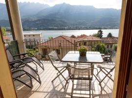 होटल की एक तस्वीर: View House - Lake Como