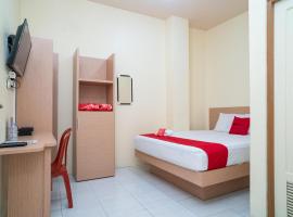 Foto di Hotel: RedDoorz Syariah near Taman Siring 2