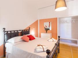 Foto di Hotel: Frank's and Art Love Apartments