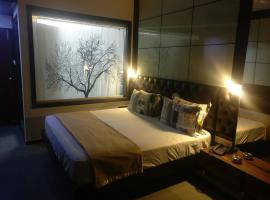 Hotel Photo: Hotel KK Residency