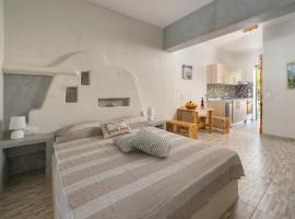 Christos studios and family apartments, hotel en Rodas