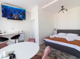 होटल की एक तस्वीर: Gajeva Rooms SELF CHECK-IN
