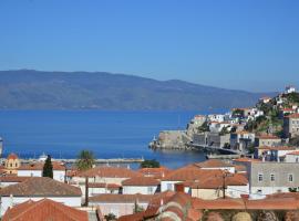 מלון צילום: Hydra town, Relaxing patio Panoramic sea view