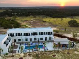 The Bentley Hotel on 290