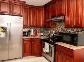 Hotel Photo: Tonel Paradise 1BR private entrance Near JFK