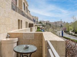 A picture of the hotel: Spectacular 375 SQM at Mamilla Mall - 4 bedroom
