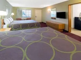 Super 8 by Wyndham Crescent City