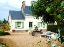 Hotel foto: Gîte Gennes-Val-de-Loire, 4 pièces, 6 personnes - FR-1-622-40